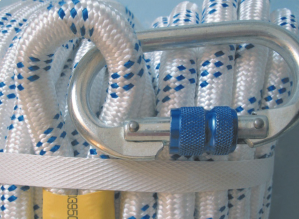 安(ān)全繩的正确使用(yòng)方法是什麽